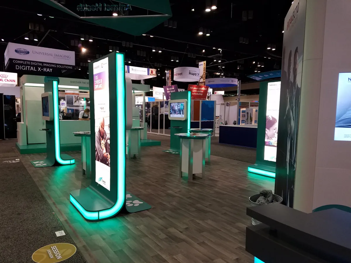 BrightPipe event technology deployed in a trade show booth