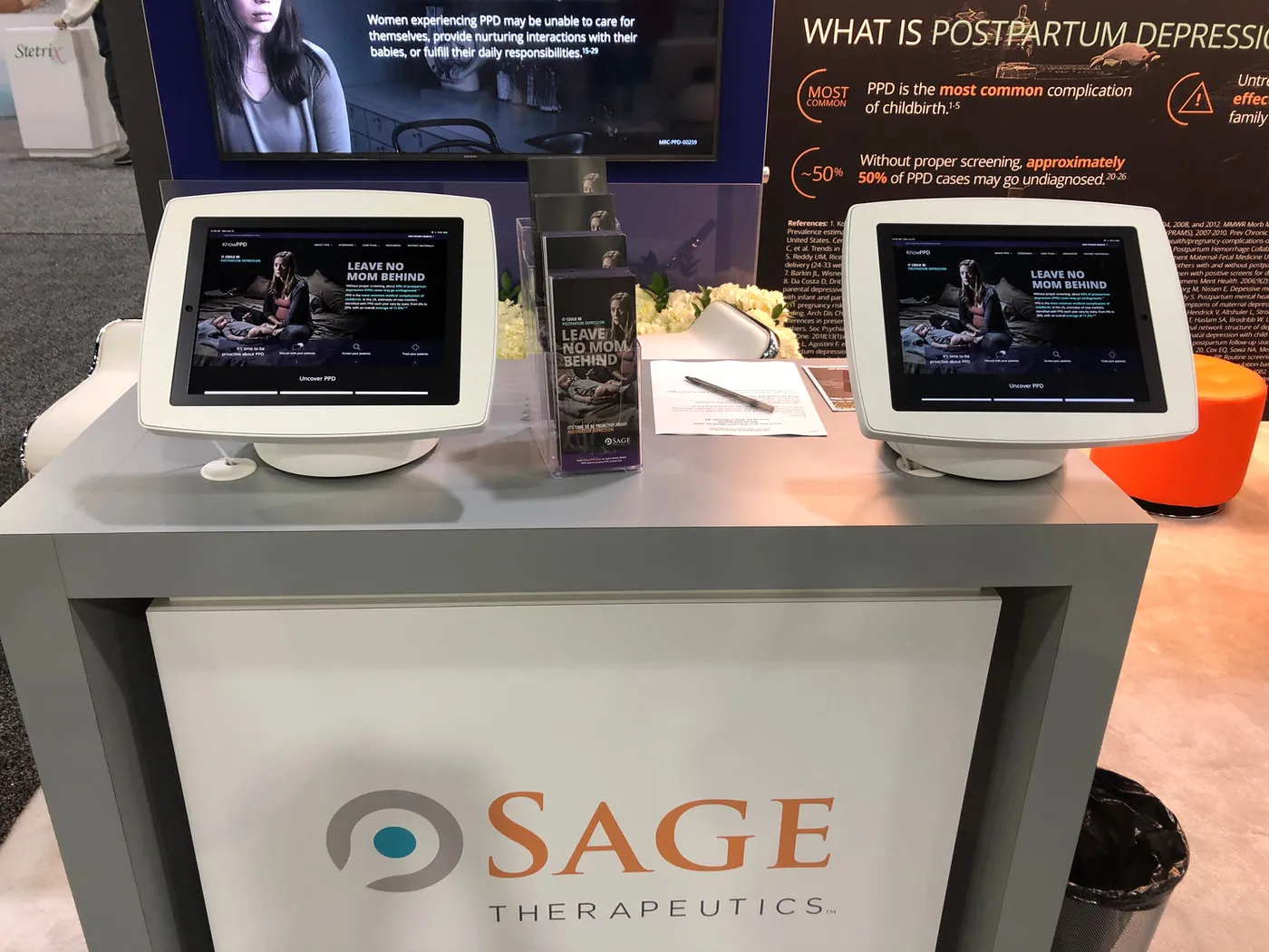 BrightPipe event technology deployed in a trade show booth
