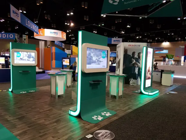 Trade show booth with BrightPipe technology